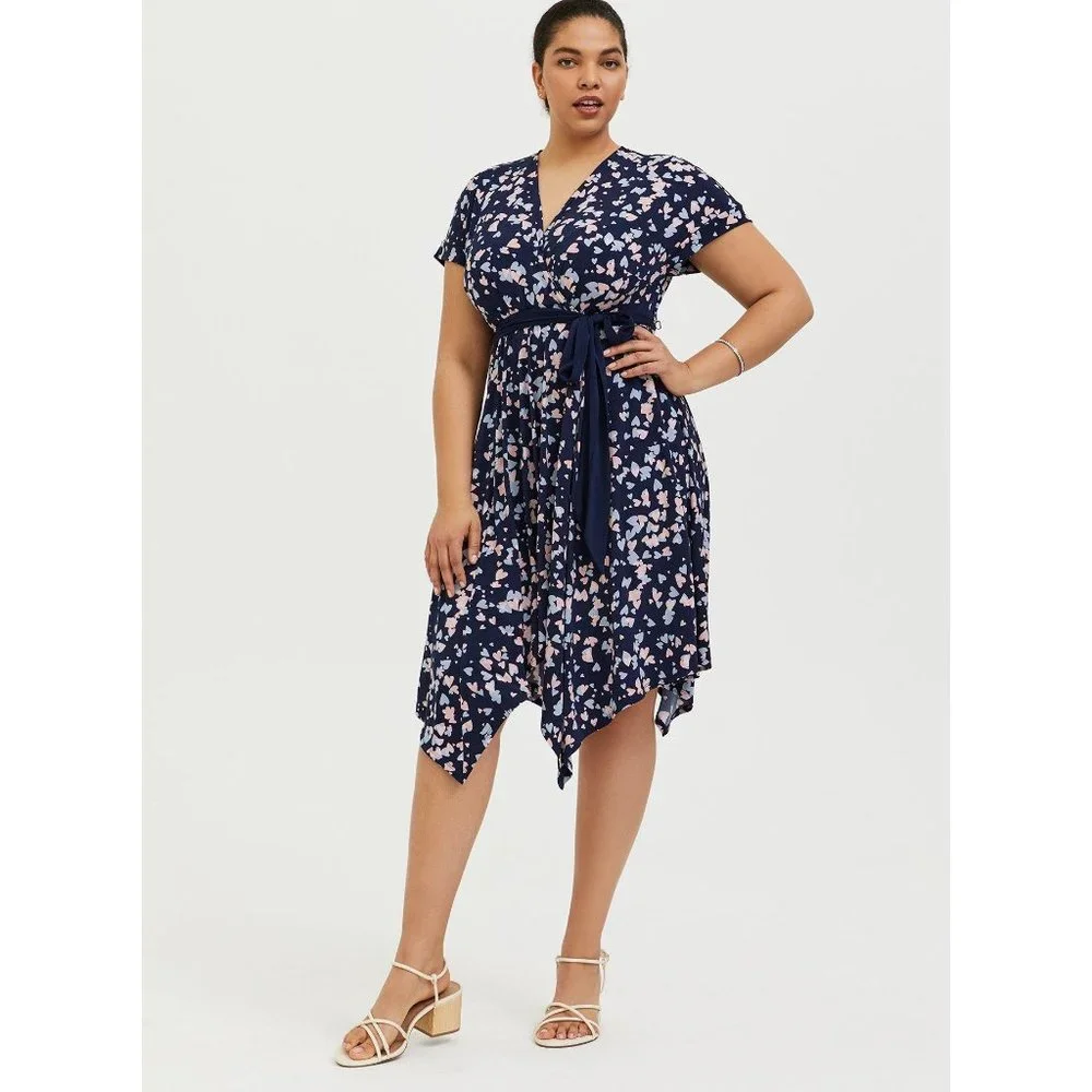 Torrid Heart Print Studio Knit Wrap Dress Size‎ 1X Blue Handkerchief hem pockets